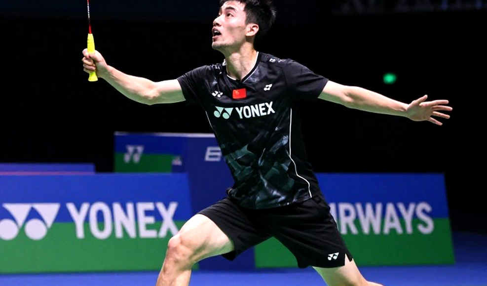Từ 21-11 đến 10-21: 122 giây làm lệch trận tứ kết của Sindhu