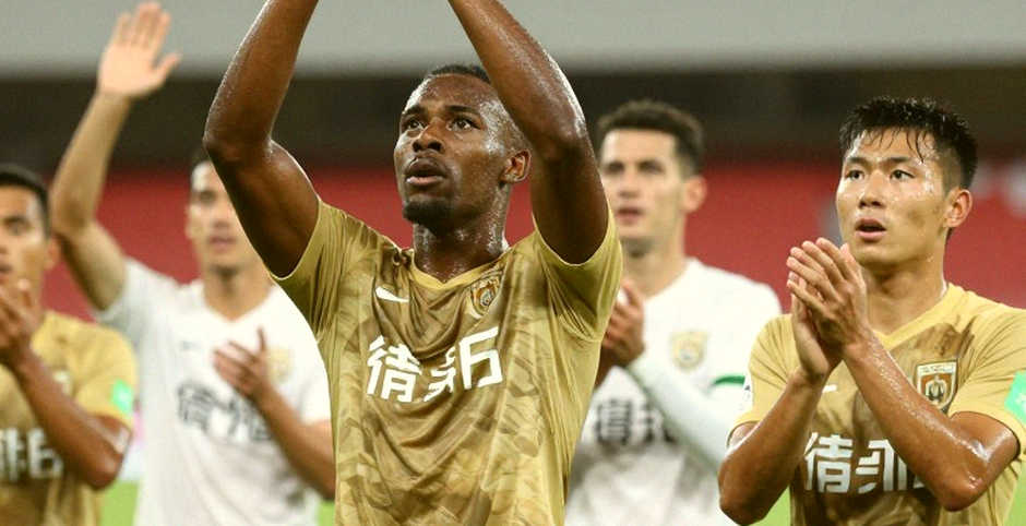 12 máy AED, 8 trạm nước: bài toán an toàn khán đài mà Urawa Reds đang viết trước cả J.League 12 máy AED, 8 trạm nước: bài toán an toàn khán đài mà Urawa Reds đang viết trước cả J.League